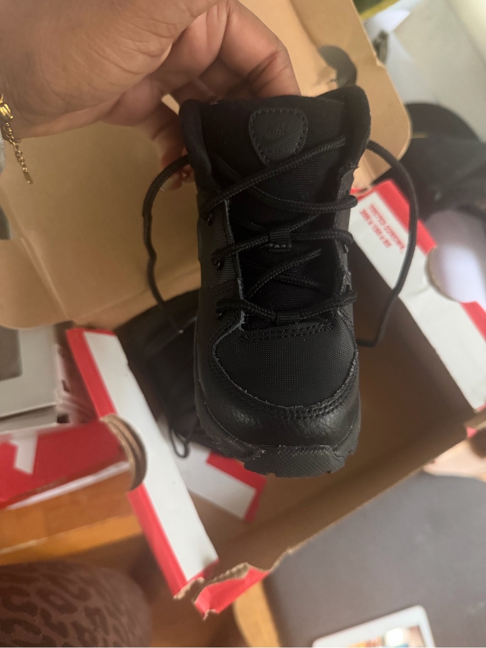 Nike Kids Black Manoa boots